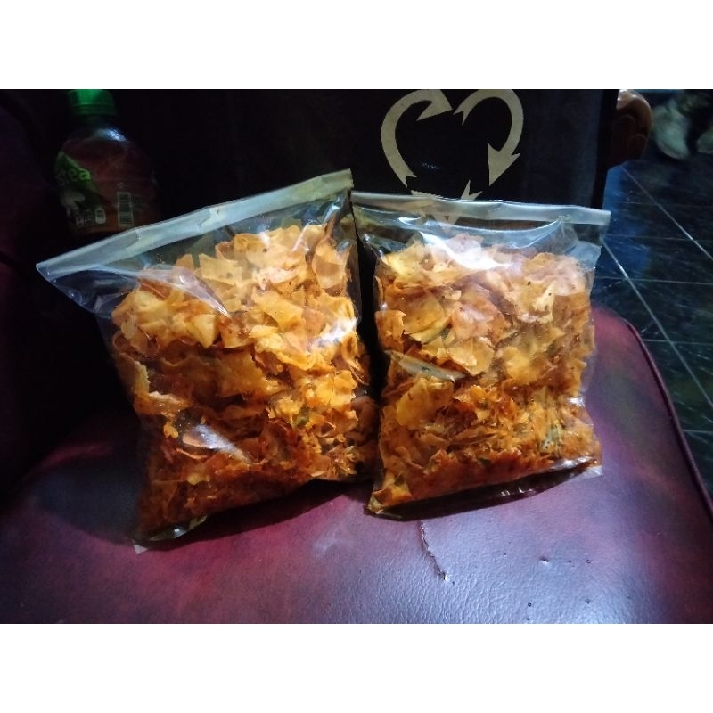 

KRIPIK KRIWIL PEDAS LEGEND