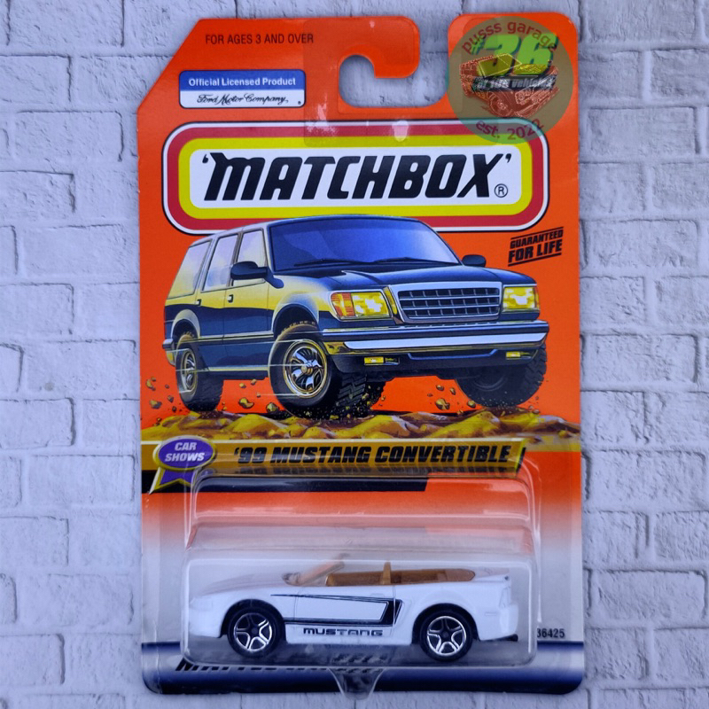 MATCHBOX 99 MUSTANG CONVERTIBLE PUTIH
