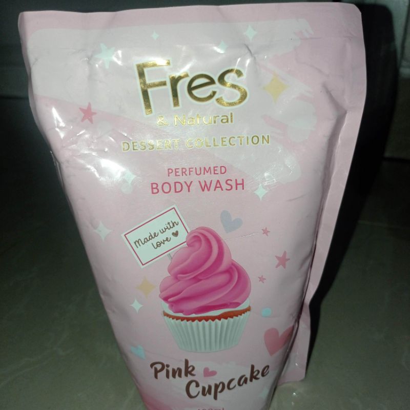 sabun mandi / bodywash fres pink cupcake 400ml