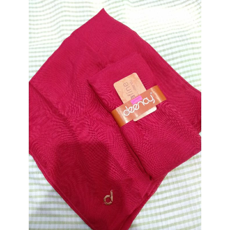 DEENAY LIZA POLOS PARIS FOMULAONE