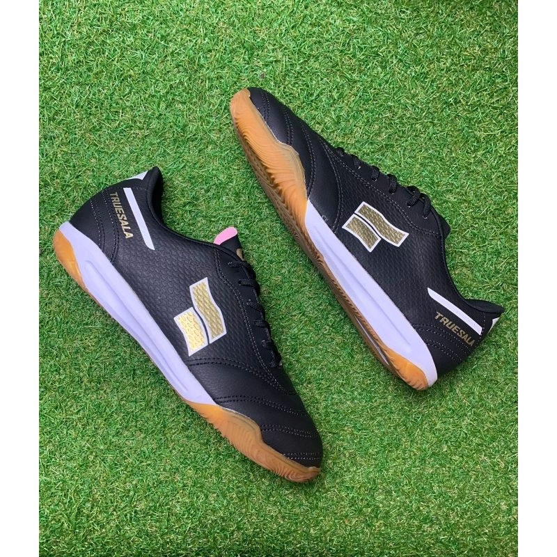 SEPATU FUTSAL FONDER TRUE SALA BLACK GOLD Free Gymsack