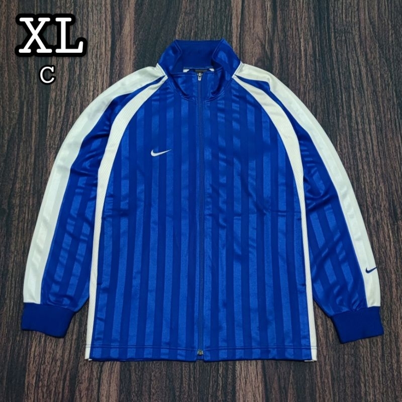 Atasan Tracktop Nike Big Logo