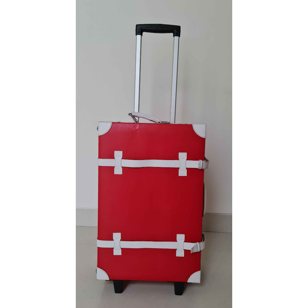Beauty case / Make up Box / Make up Case / Koper Kosmetik / Cosmetic Make up Kit Lampu + Kaca Merah 