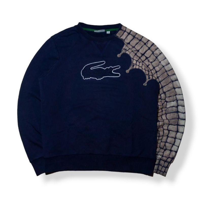 crewneck lacoste motif bordir lukisan