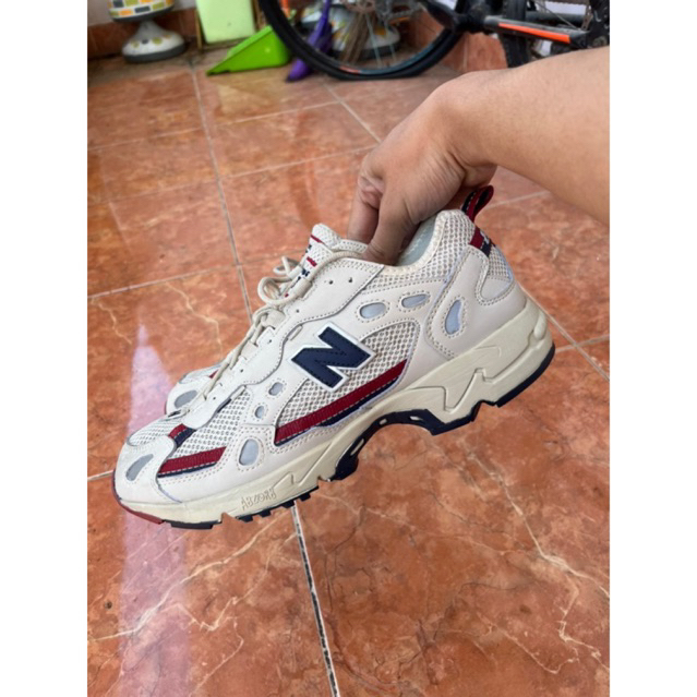 NB 827 good condition