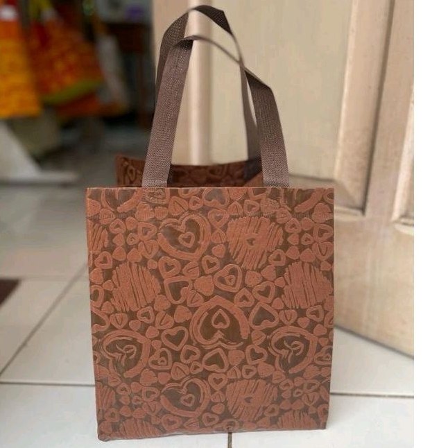 

Goodie bag teksture 232525 box 24 kode syukuran hajatan