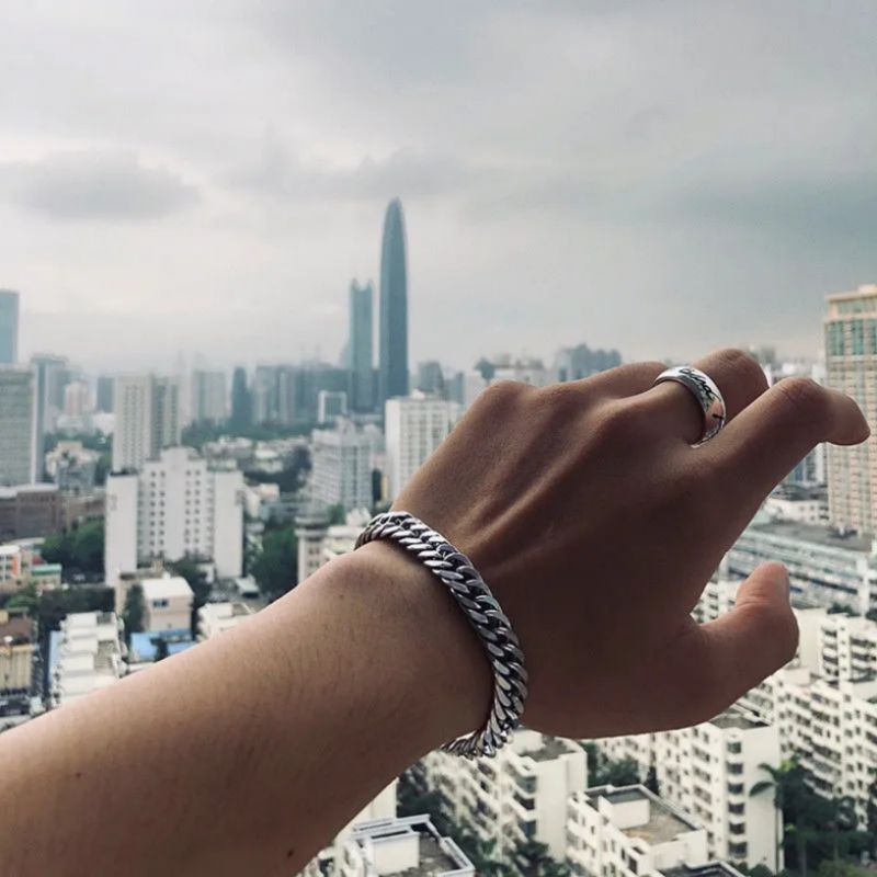 Gelang Rantai Titanium Stainless Steel Pria Keren