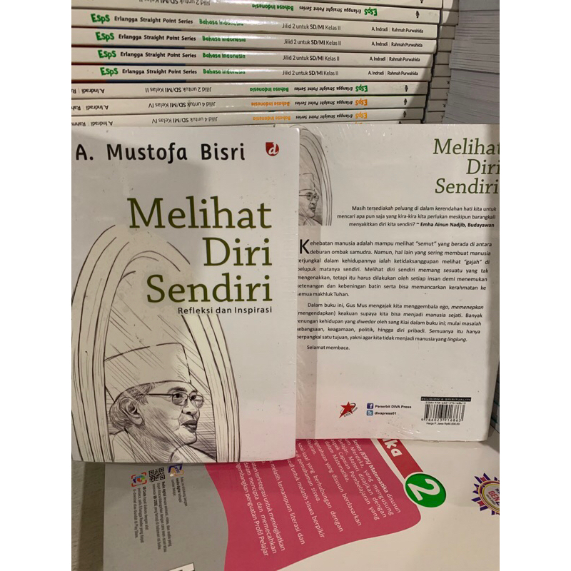 Buku Melihat Diri Sendiri