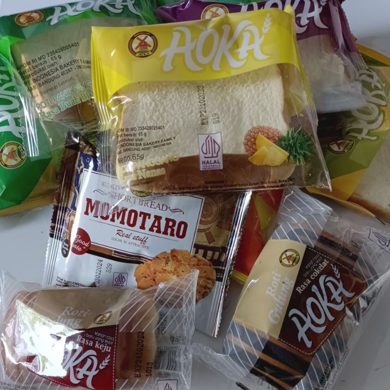 

(READY) ROTI AOKA TAWAR , GULUNG, MOMOTARO (BLM PACK KARDUS)