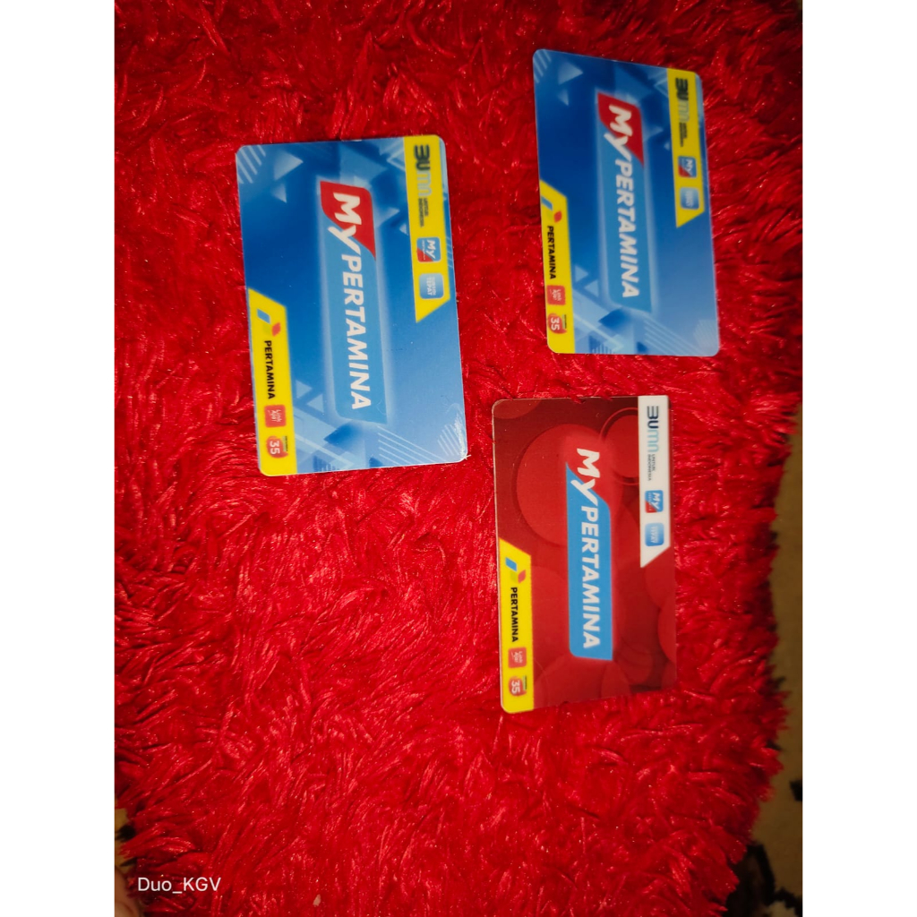 

CETAK ID CARD 2 SISI DESAIN BEBAS