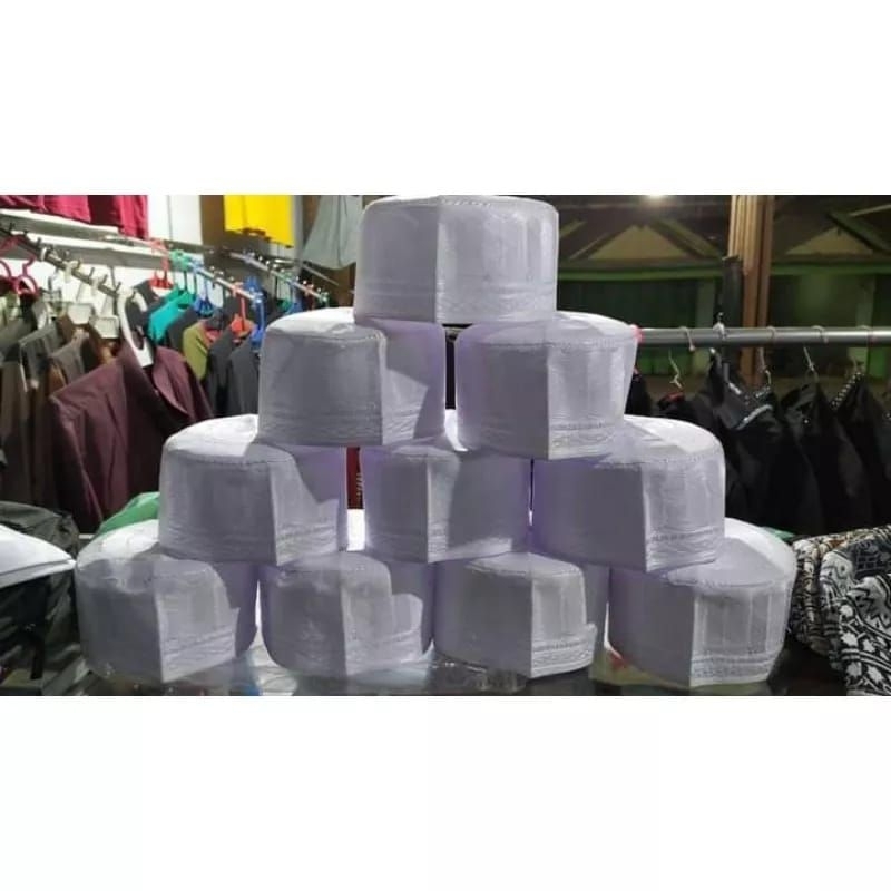 PECI MADURA/PECI PUTIH/PECI HITAM/SONGKOK MADURA/PECI KYAI/PECI NASIONAL