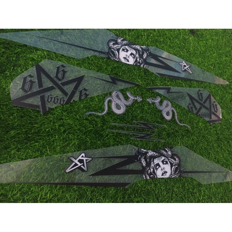 Striping Stiker List Beat New Transparan Medusa 666