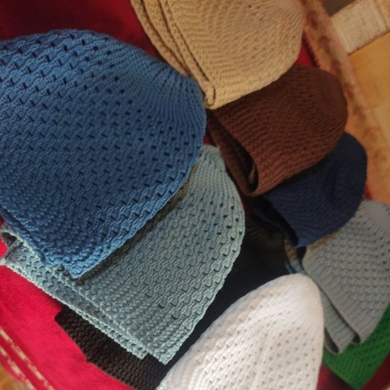 Peci Lobe/Lobe dewasa/Lobe polos/Lobe warna/peci rajut/Rajut arifin