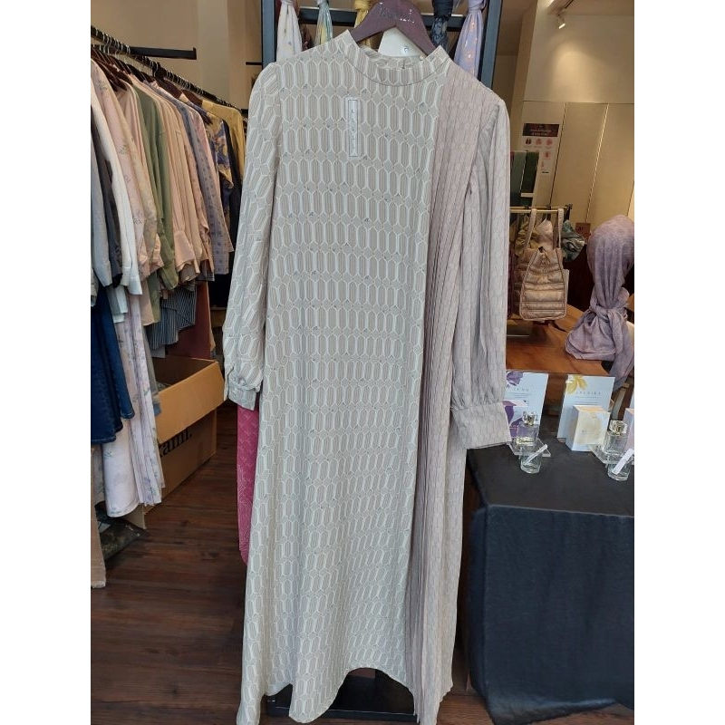 (PRELOVED) YUNA DRESS KAMIIDEA - Size M