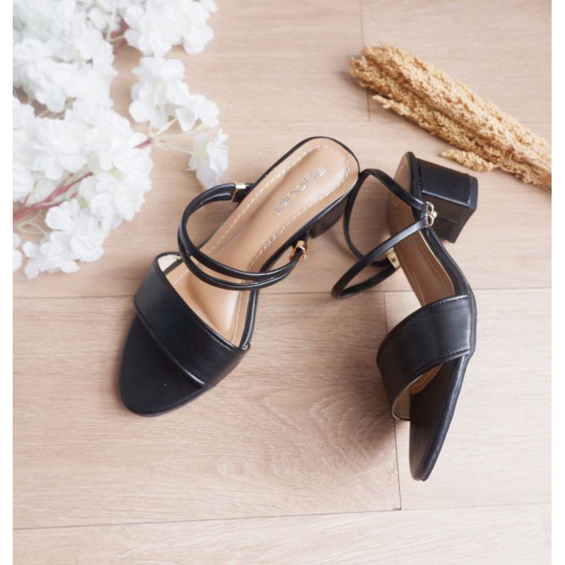 sandal wanita hells 5cm viandra