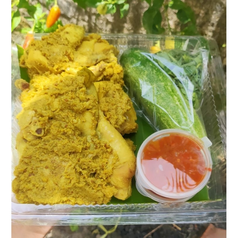 

Ayam Ungkep Rempah Lengkuas