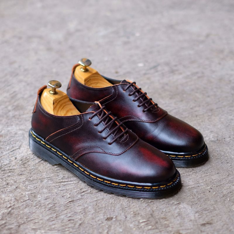 Azcost Sepatu Boots Pria Edward - Burgundy