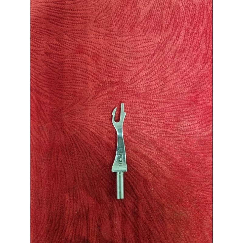 110121 Looper mesin SOM Brother