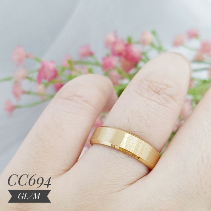 Cincin Titanium Unisex Hitam, Gold, Silver CC694 /CC695