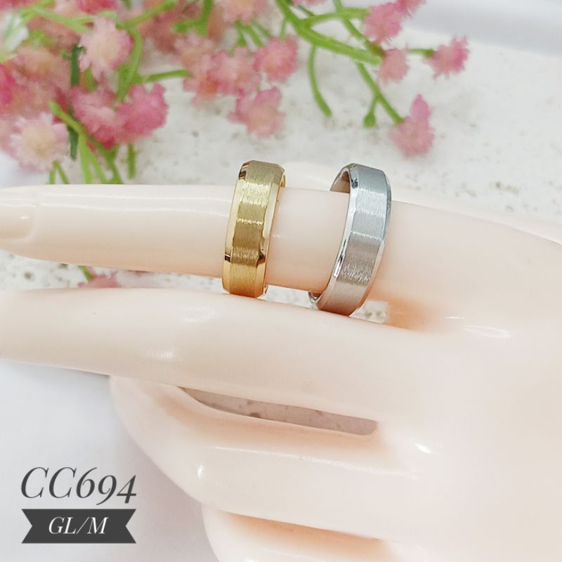 Cincin Titanium Unisex Hitam, Gold, Silver CC694 /CC695