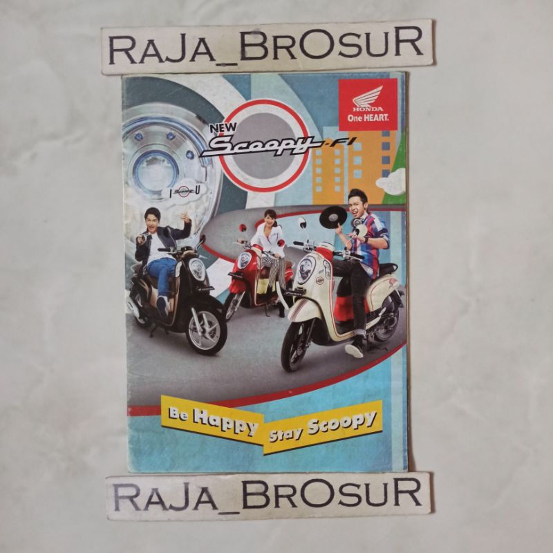 Poster brosur katalog leaflet Honda New Scoopy FI Injeksi 2013