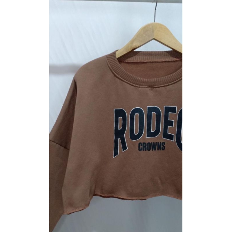 RODEO SWEATER OVERSIZE CROP / SWEATER WANITA