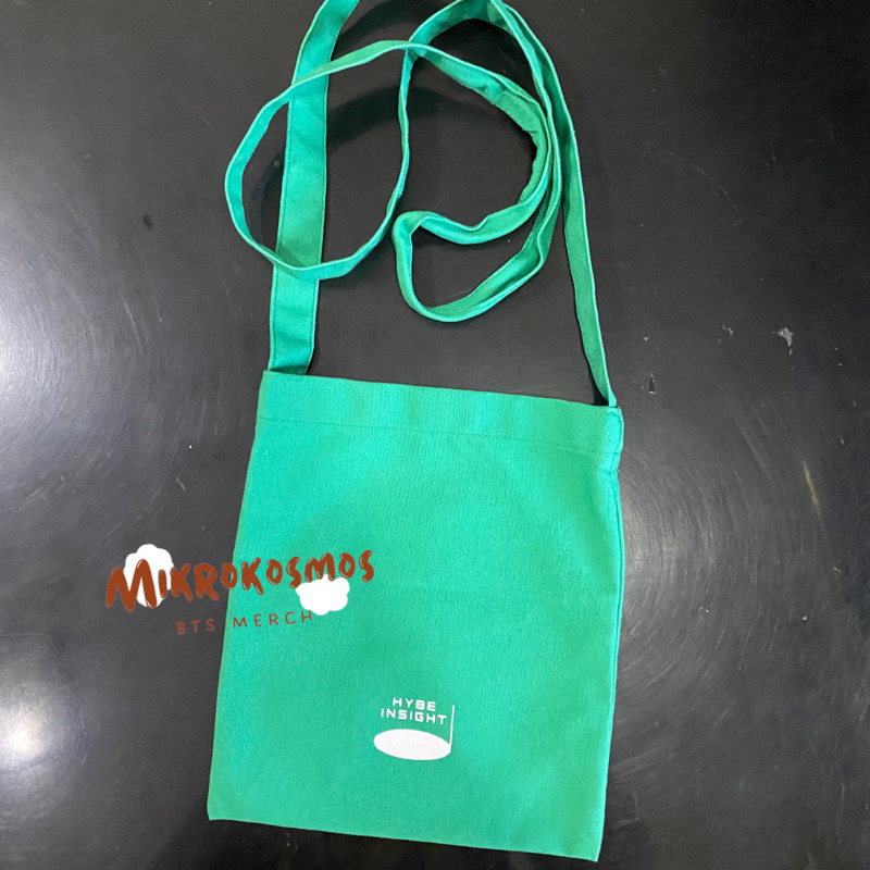 TAS HYBE INSIGHT OFFICIAL MERCH