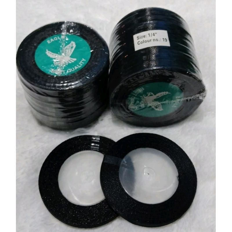 

Pita Satin Eagle 1/4 Inci (0,6 Cm) Per Roll - Hitam