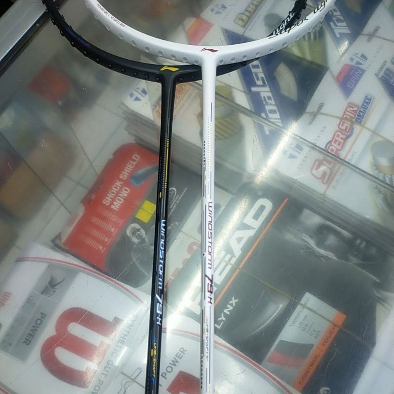 RB RAKET BADMINTON LINING WINDSTORM 79-S / 79-H - LINING WINDSTORM 79S / 79H (WEIGHT 79g - TENSION