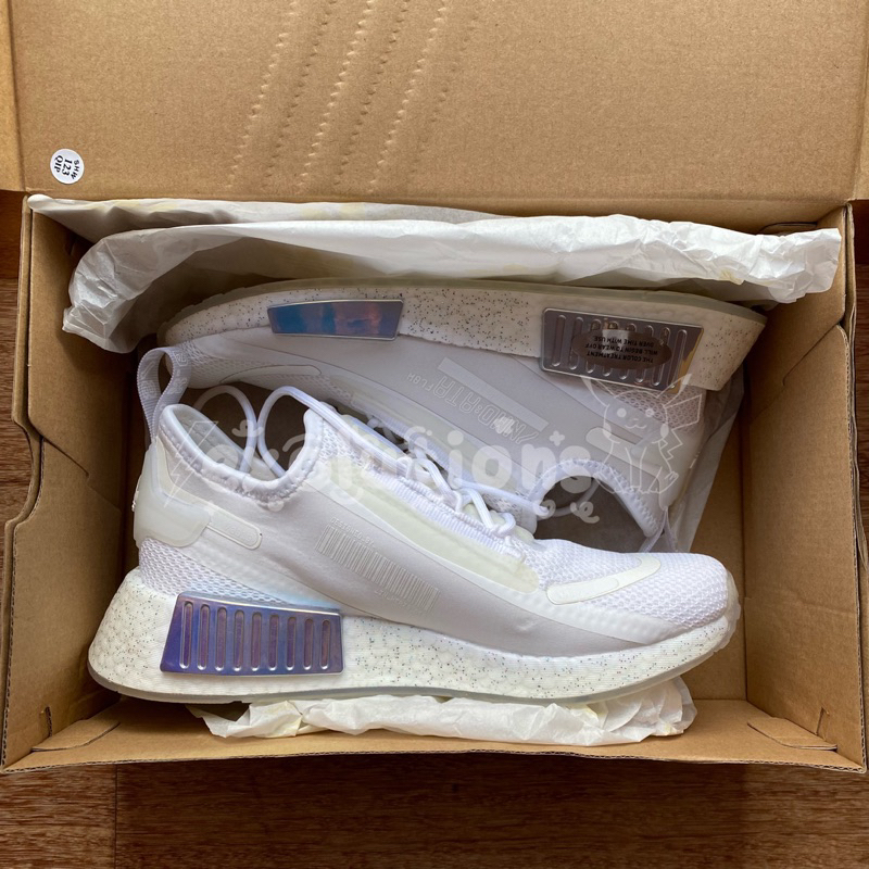 [READY] SEPATU ADIDAS NMD R1 SPECTOO WHITE BNIB 100% ORIGINAL ADIDAS