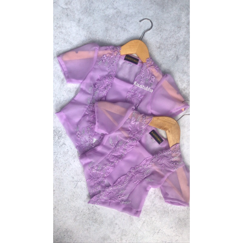 One Set Kebaya Anak Perempuan Modern Kutu Baru Bordiran Premium Bali Rok Songket Kamen Jadi Anak Umu