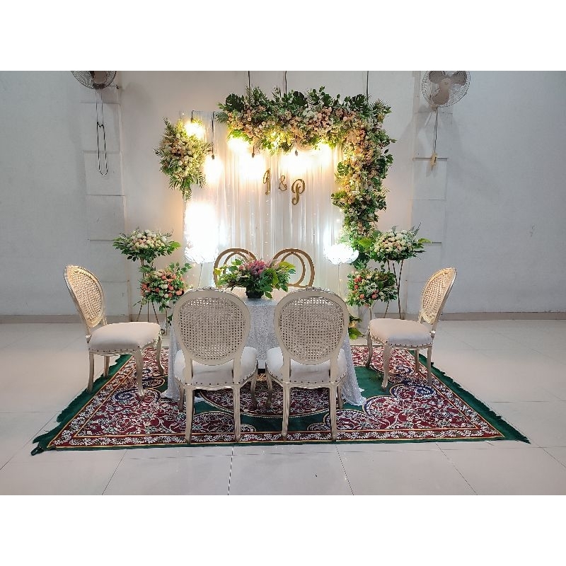 sewa dekorasi backdrop akad nikah nuansa putih 2 meter