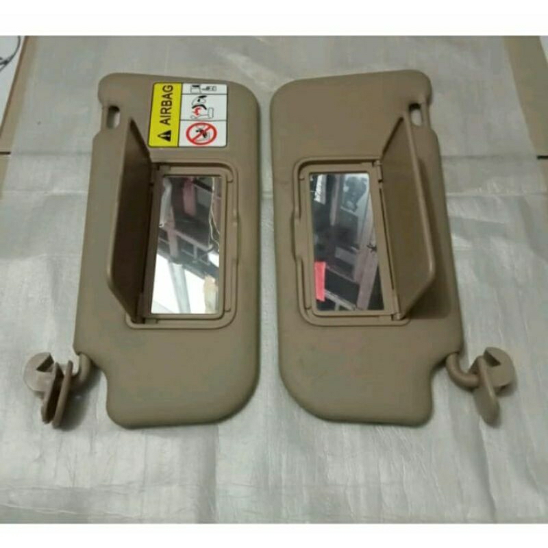 Pelindung Matahari Toyota kijang kapsul