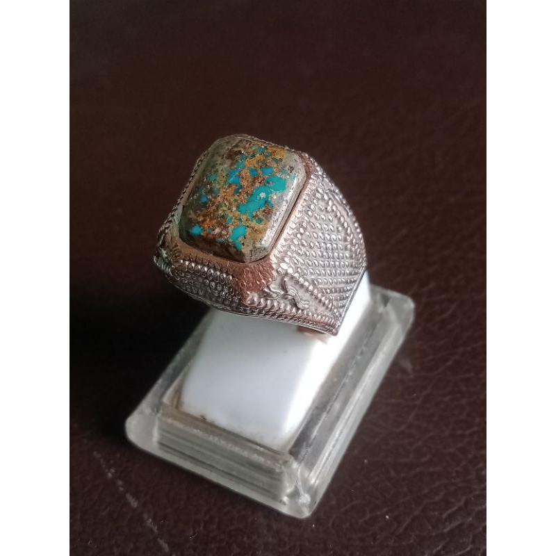 pirus persia urat mas 9