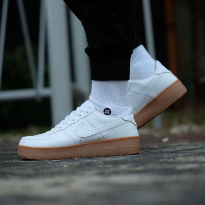 SEPATU SNEAKERS PRIA DAN WANITA NK3 A1R FORC3 1 PUTIH SOL GUM FULL WHITE SEPATU KASUAL BUAT TONGKRONGAN MASA KINI SNEKAERS TERLARIS DAN TERBARU