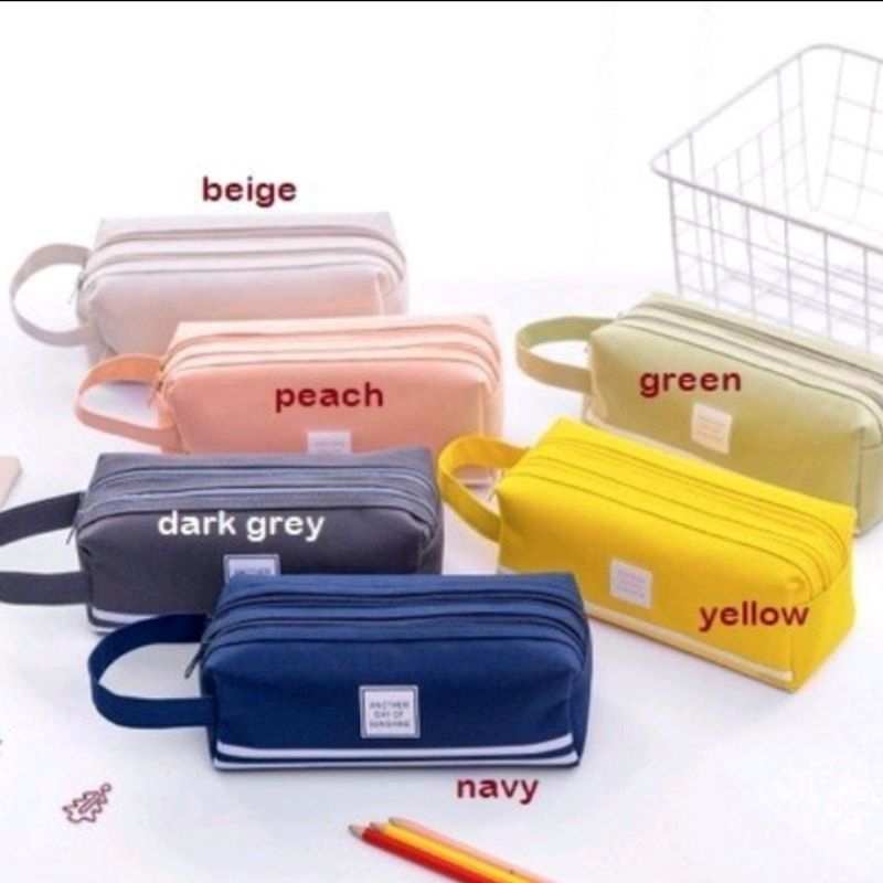 

Dompet / Kotak / Tempat Pensil 2 Resleting