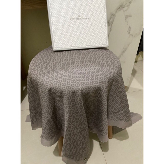 PRELOVEV Tapis Square buttonscarves - Fossil