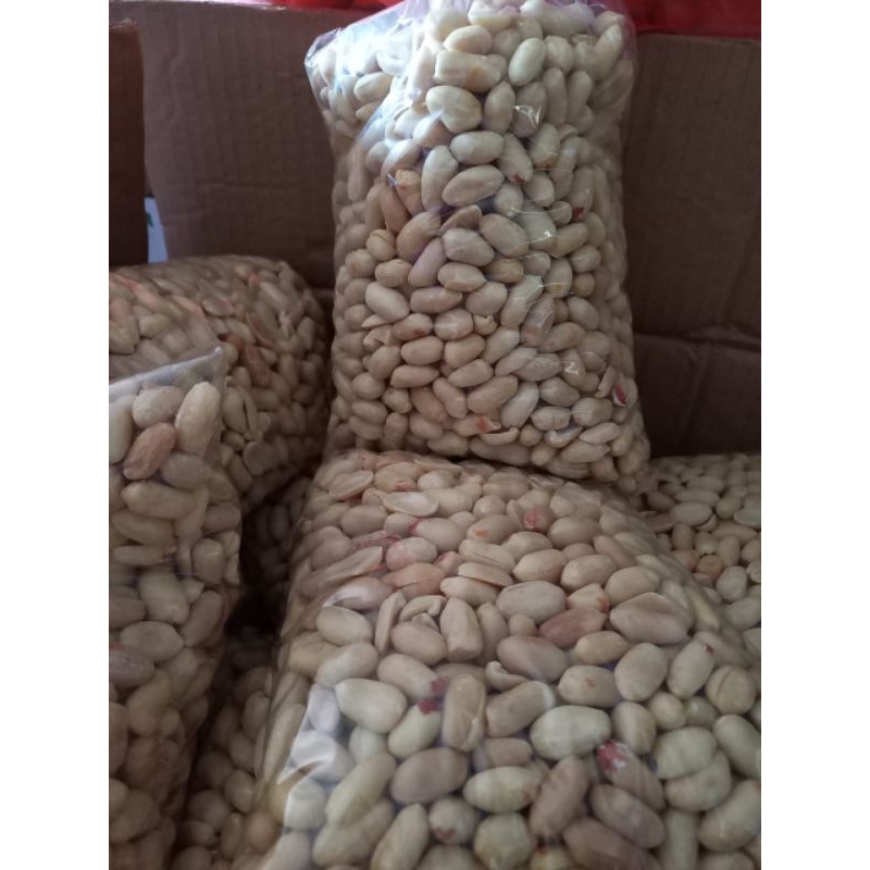 

kacang mentah 1kg
