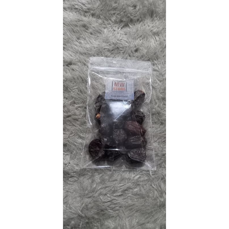 

Kurma Ajwa Alnuzha Madinah