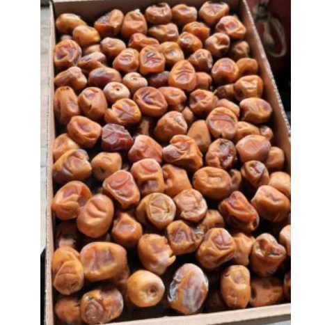 

Kurma king Sukari AlQosim Saudi Arabia 500gr Original