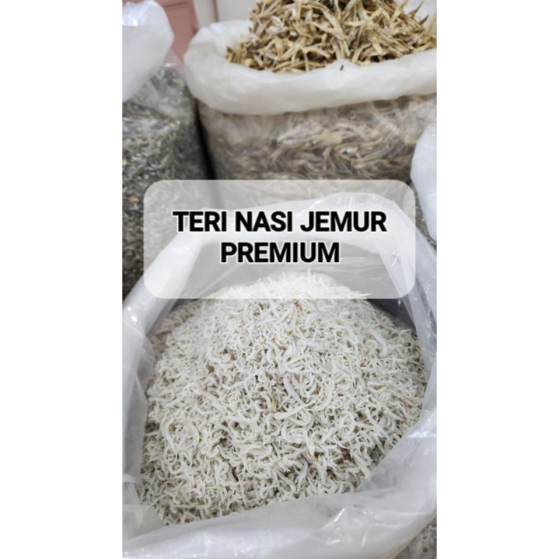 

ikan teri bilis nasi kering premium 250gr dan teri kecil tidak asin asli dari tanjung pinang.