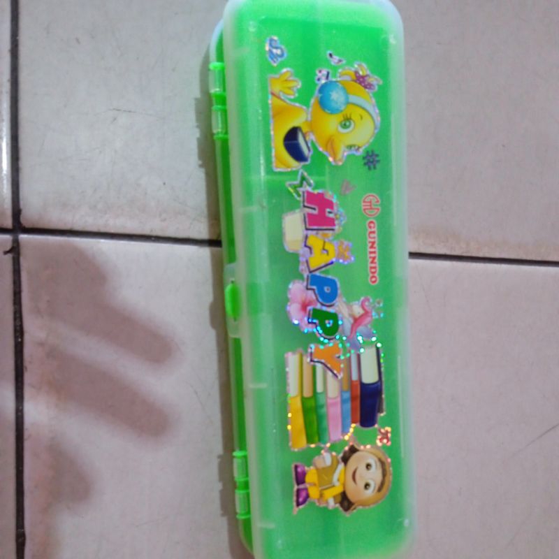 

kotak pensil plastik