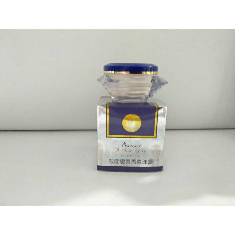 Cream Chiumien Special Pearl Cream