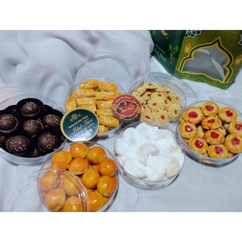 

COOKIES LEBARAN/KUE KERING/PAKET KUE KERING/PAKET COOKIES