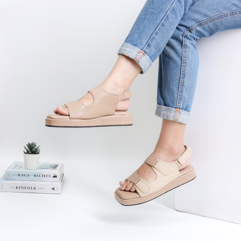 CLAVIO Kenzie Platform