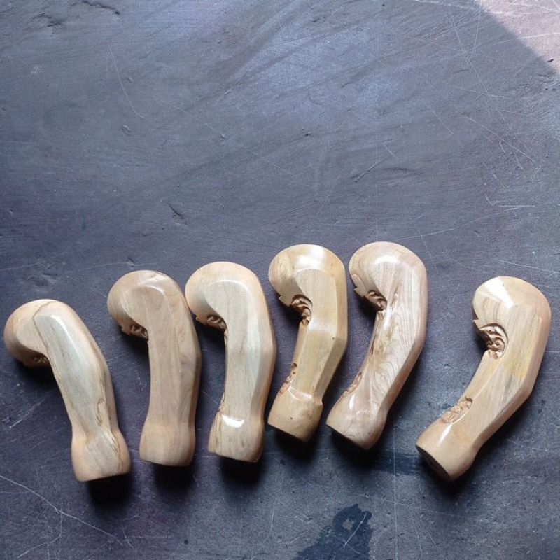 deder solo kayu kemuning