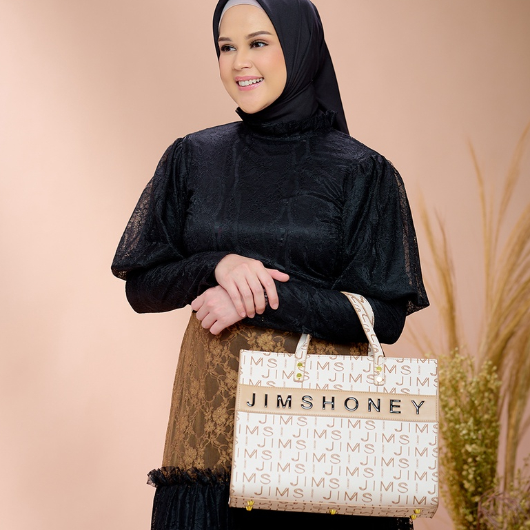 SPECIAL COLLABORATIONS JIMS HONEY x CUT MEYRISKA TAS WANITA QUEEN BAG