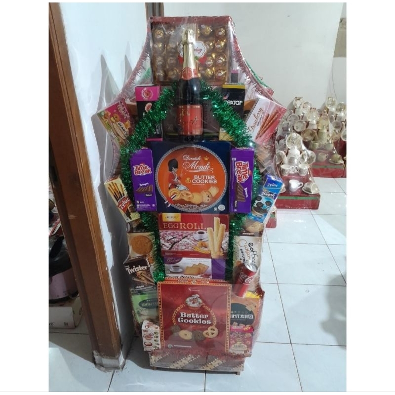 

Parcel Kue Kaleng / Parcel Snack Idul Fitri