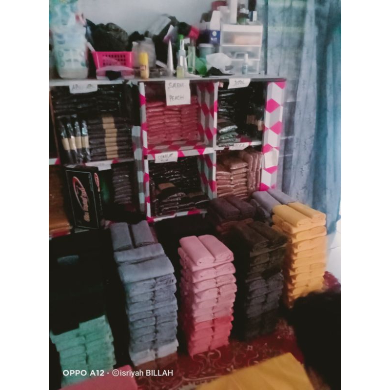 hijau Sage/warna terbaru hijau Sage/hijab segiempat polos hijau Sage