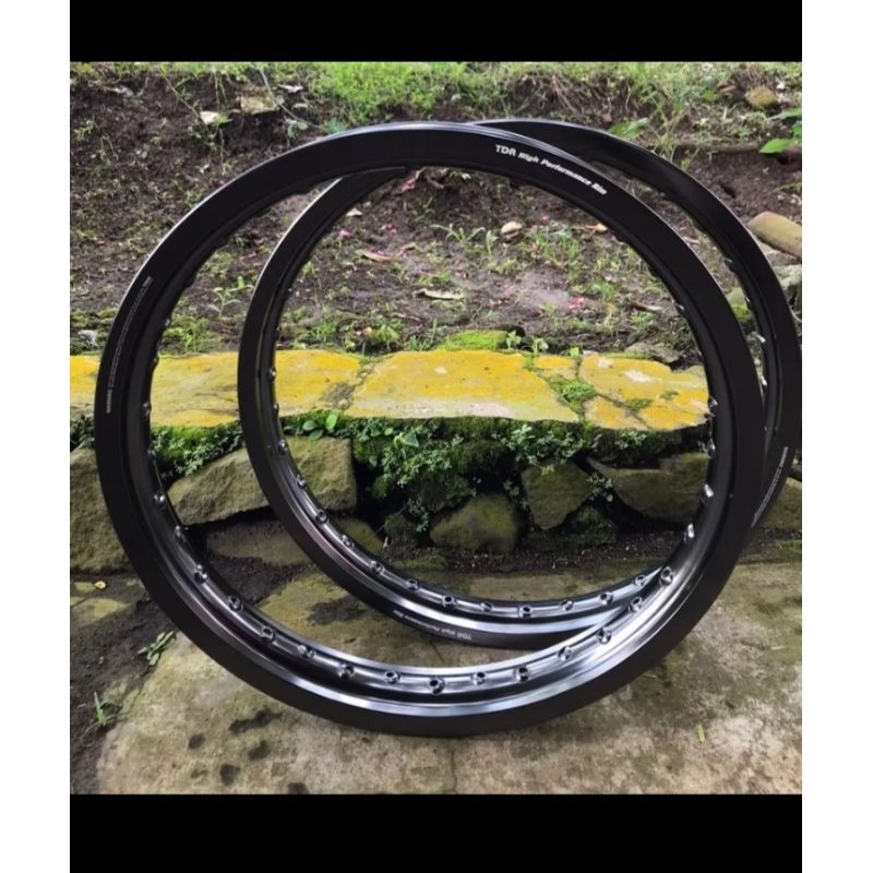 Velg TDR hitam ring 17 wshape 160 x 185